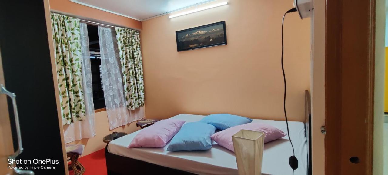 Sumnima Homestay Дарджилінг Екстер'єр фото